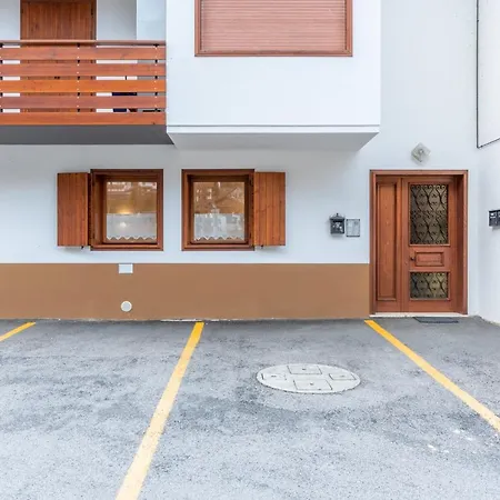 Apartment Dolomitissime Holiday Homes Alleghe
